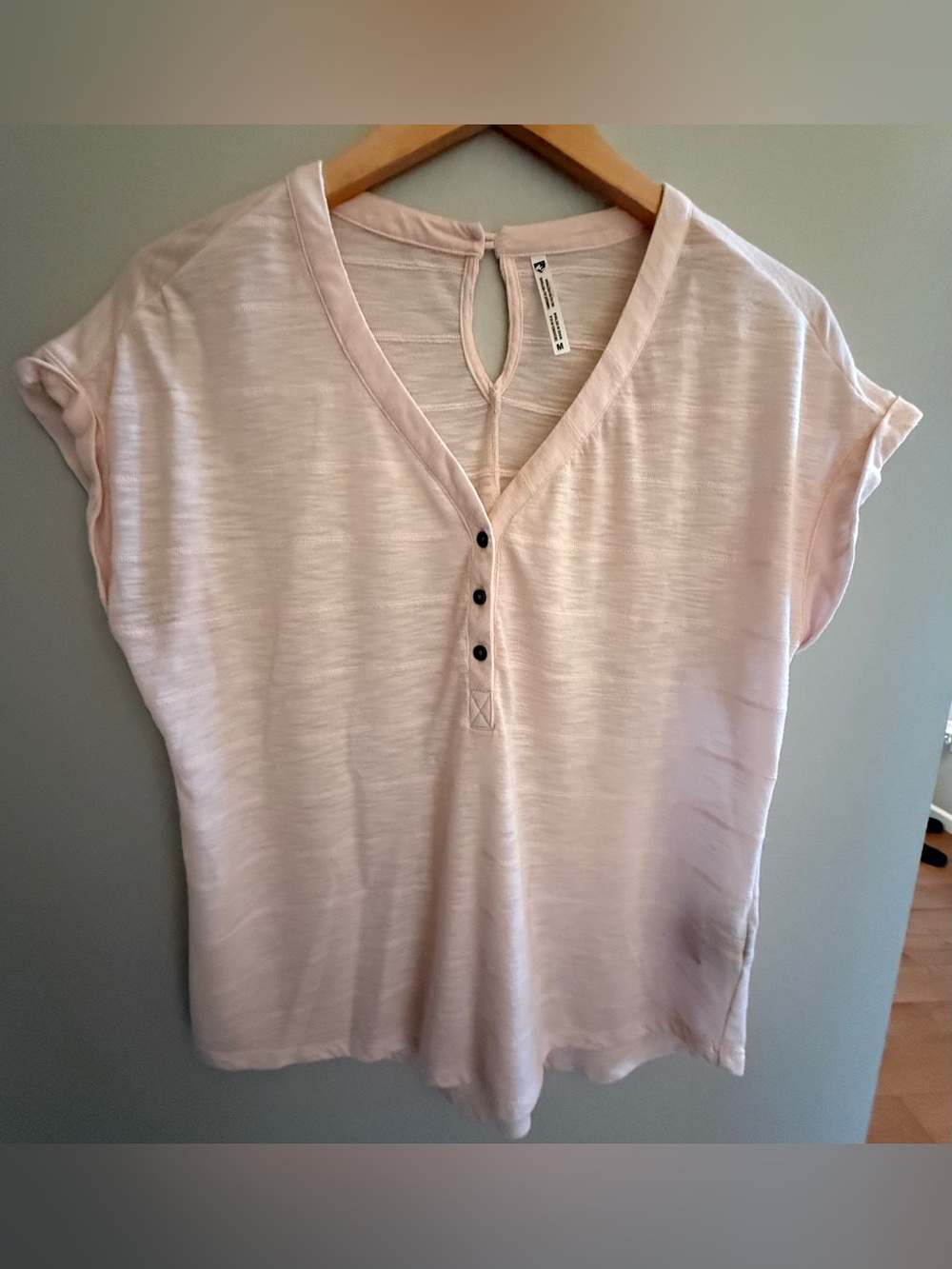 Kuhl Women’s Light Pink Short Sleeve Women's Top M